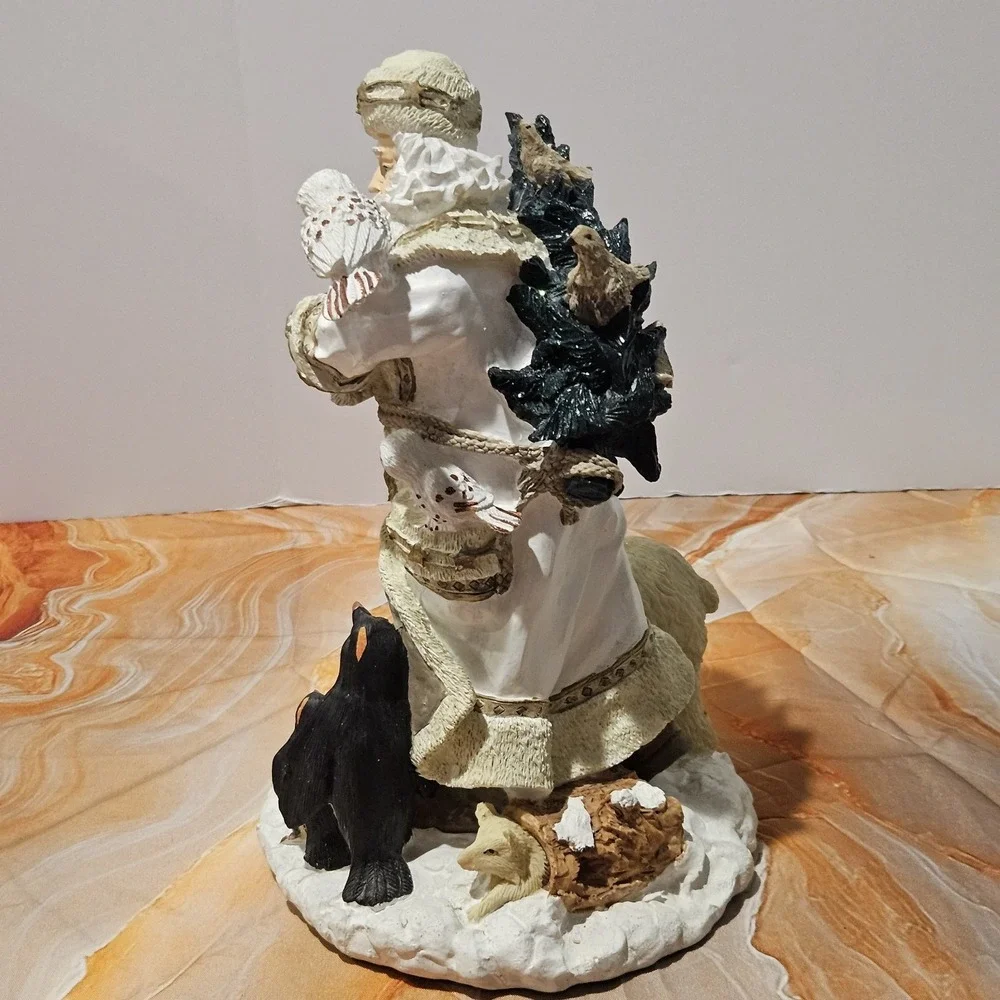 Vintage Kirklands Cedar Creek White Santa With Animals 12